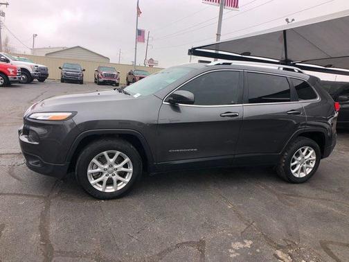 2016 Jeep Cherokee Latitude