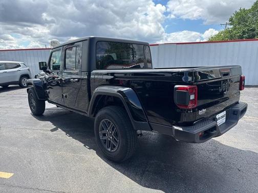 2025 Jeep Gladiator Sport S