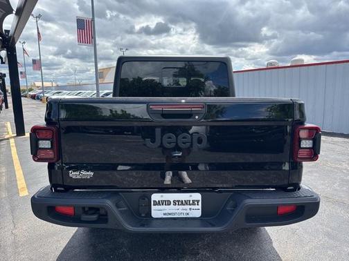 2025 Jeep Gladiator Sport S