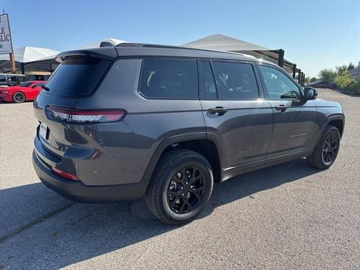 2025 Jeep Grand Cherokee L Altitude