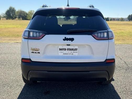 2023 Jeep Cherokee Altitude