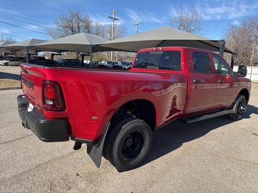 2026 RAM 3500 Tradesman Crew Cab 4x4 8' Box