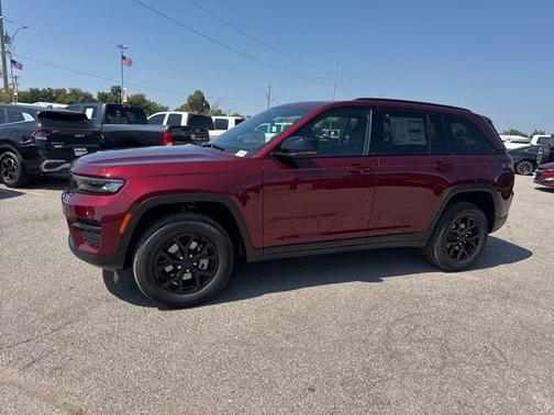 2025 Jeep Grand Cherokee Altitude
