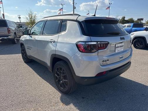 2026 Jeep Compass Latitude