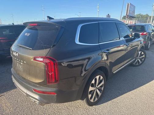 2022 Kia Telluride S