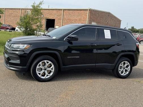 2025 Jeep Compass Sport