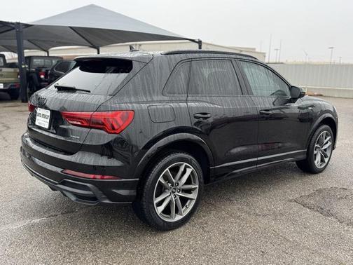 2021 Audi Q3 45 S line Premium