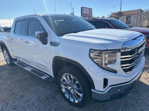 2024 GMC Sierra 1500 SLT