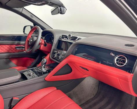 2022 Bentley Bentayga V8