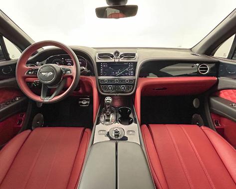 2022 Bentley Bentayga V8