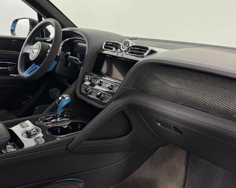 2023 Bentley Bentayga V8