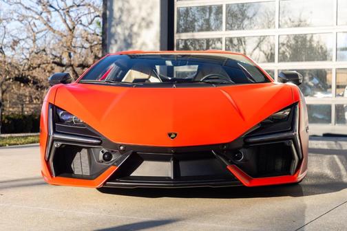 2024 Lamborghini Revuelto Base
