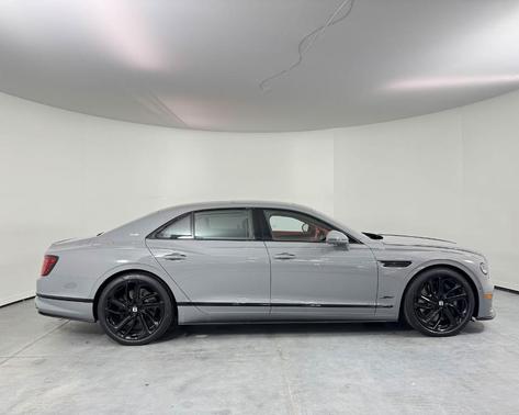 2025 Bentley Flying Spur Speed