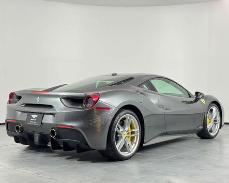 2017 Ferrari 488 GTB Base