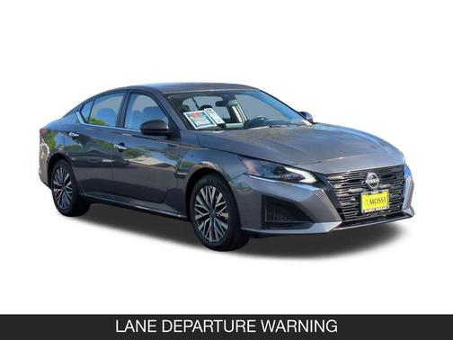 Gun Metallic 2025 Nissan Altima SV