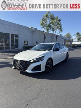 2023 Nissan Altima 2.5 SR