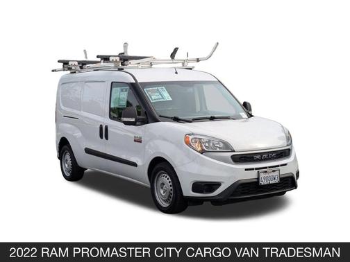 Bright White 2022 RAM ProMaster City Base
