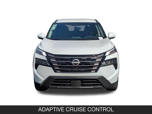 Everest White P 2026 Nissan Rogue SV