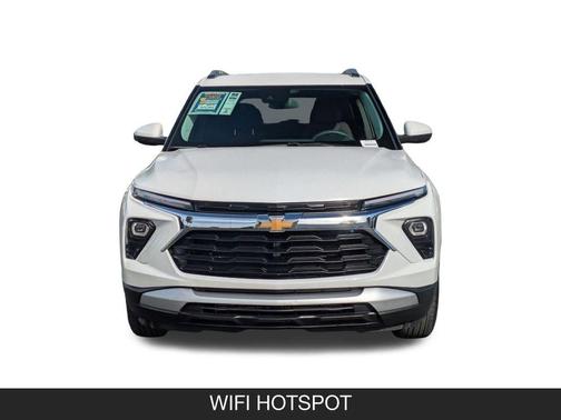 Summit White 2025 Chevrolet Trailblazer LT