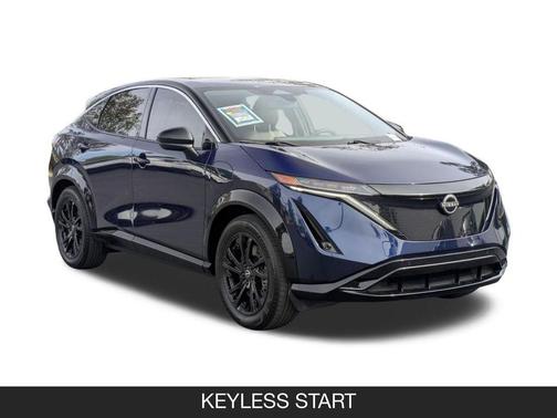 2 Tone Blue / Black Roof 2023 Nissan ARIYA ENGAGE
