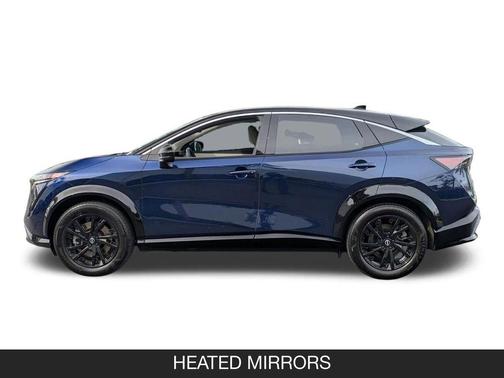 2 Tone Blue / Black Roof 2023 Nissan ARIYA ENGAGE