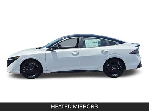 Aspen White / Super Black 2026 Nissan Sentra SR
