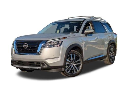 Brilliant Silver Metallic 2025 Nissan Pathfinder Platinum