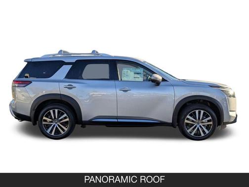 Brilliant Silver Metallic 2025 Nissan Pathfinder Platinum