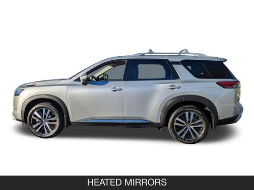 Brilliant Silver Metallic 2025 Nissan Pathfinder Platinum