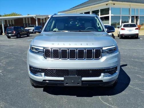 2024 Jeep Wagoneer BASE