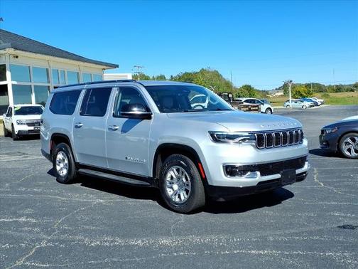 2024 Jeep Wagoneer BASE