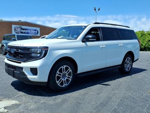 STAR WHITE MET TRI-COAT 2025 Ford Expedition ACTIVE