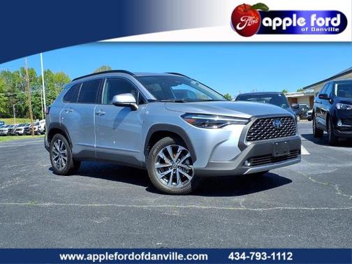 2023 Toyota Corolla Cross XLE