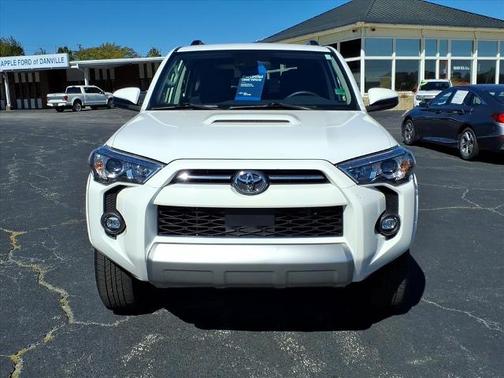 2024 Toyota 4Runner TRD OFF ROAD