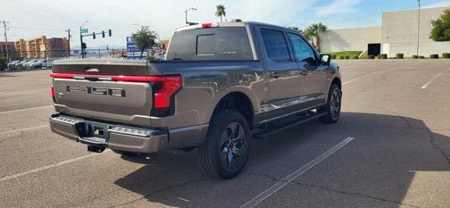 2023 Ford F-150 Lightning LARIAT