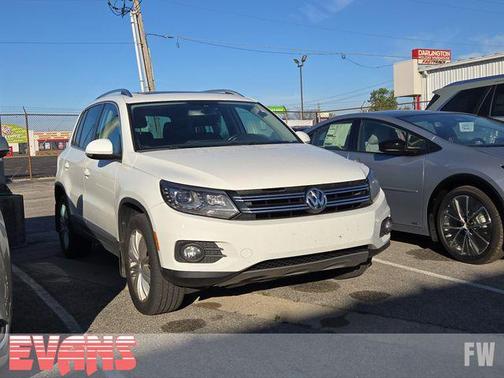 2016 Volkswagen Tiguan SE