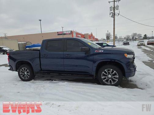 2022 Chevrolet Silverado 1500 RST