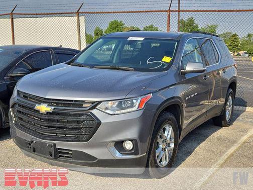 Satin Steel Metallic 2021 Chevrolet Traverse LT Cloth