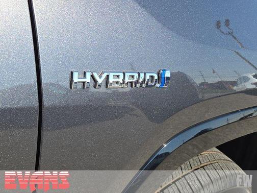 2021 Toyota RAV4 Hybrid SE