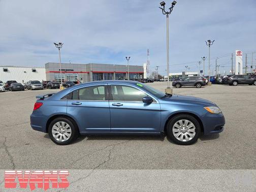 2011 Chrysler 200 LX
