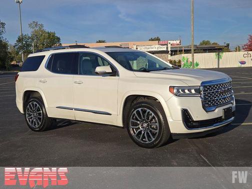 2020 GMC Acadia Denali