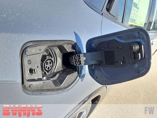 2026 Toyota Prius Plug-In Hybrid 