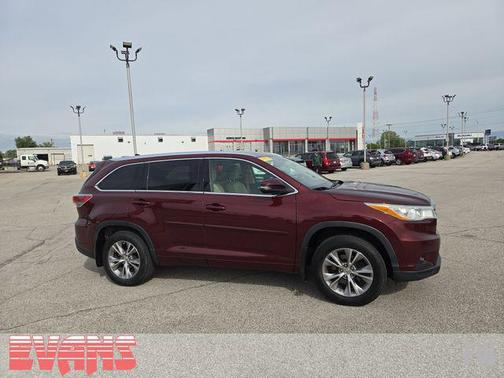 Ooh La La Rouge Mica 2014 Toyota Highlander XLE