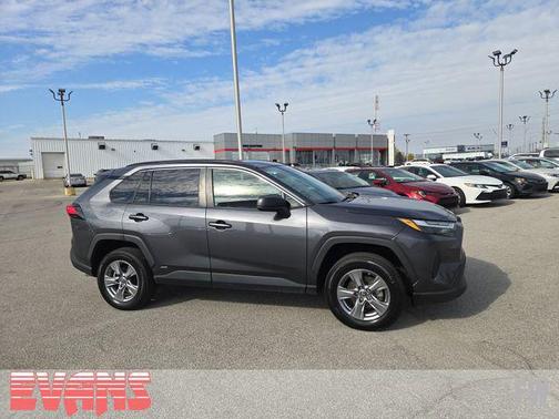 2023 Toyota RAV4 Hybrid LE