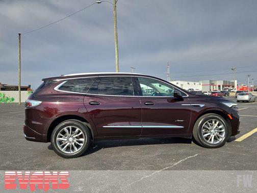 2022 Buick Enclave AWD Avenir