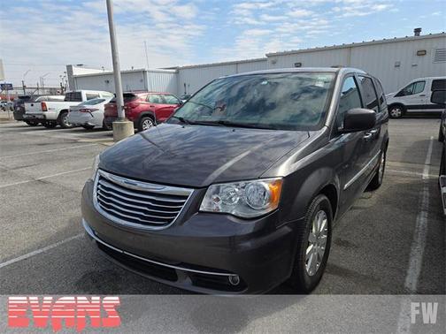 2015 Chrysler Town & Country Touring