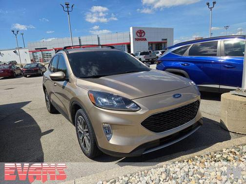 2020 Ford Escape SEL