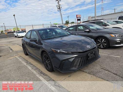 Underground 2025 Toyota Camry SE