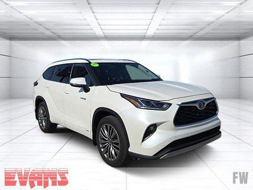 2021 Toyota Highlander Hybrid Platinum
