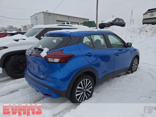 2021 Nissan Kicks SV